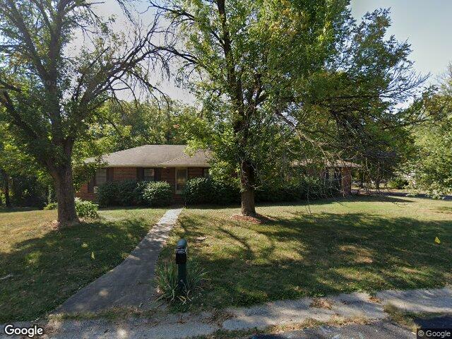 711 woodridge dr, columbia,  MO 65201