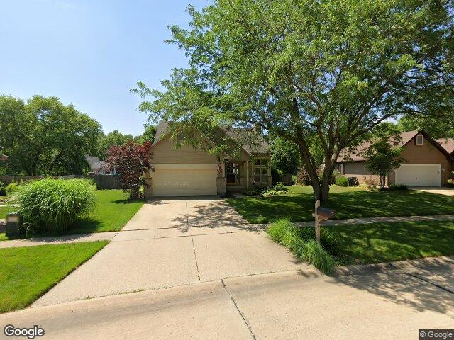 3425 sycamore ct ne, cedar rapids,  IA 52402