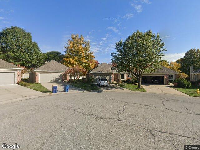 713 bristol ct, liberty,  MO 64068