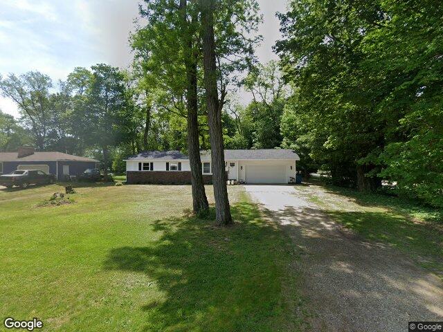 28313 58th ave, paw paw,  MI 49079