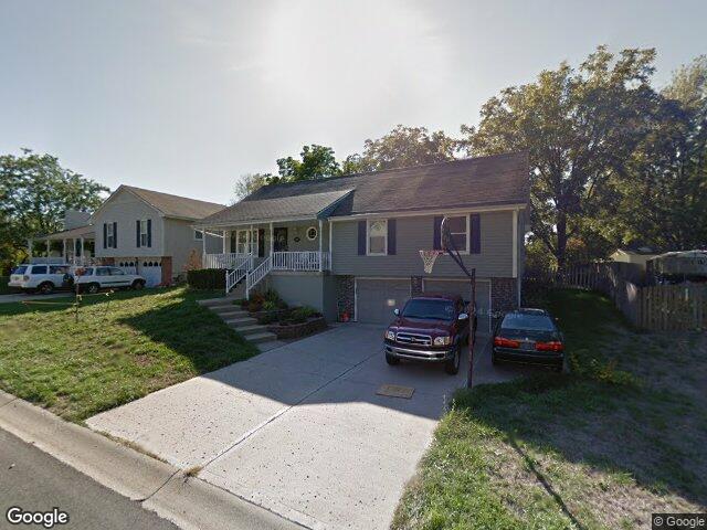 1307 sw 24th st, blue springs,  MO 64015