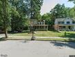 4 lee ct, waldwick,  NJ 07463