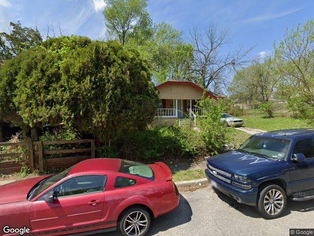 5824 park ave, kansas city,  MO 64130