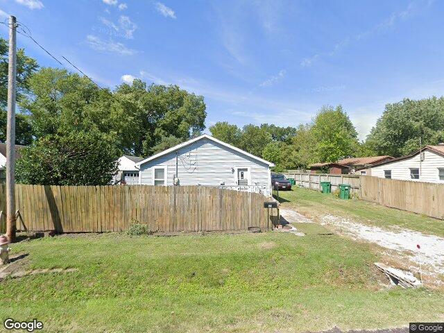 121 douglas st, o fallon,  IL 62269