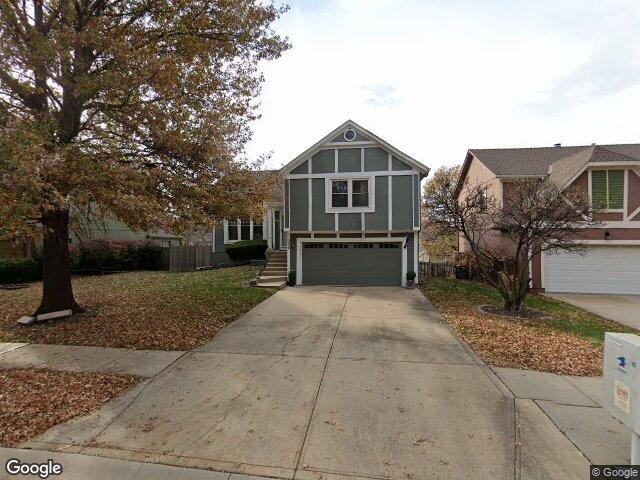 4922 payne st, shawnee,  KS 66226