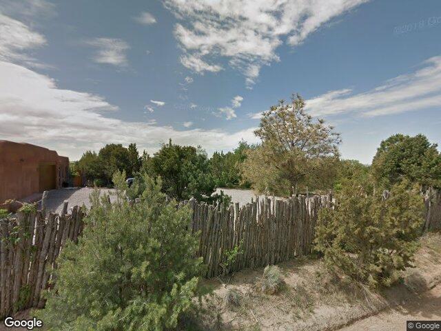 24 old agua fria rd w, santa fe,  NM 87508