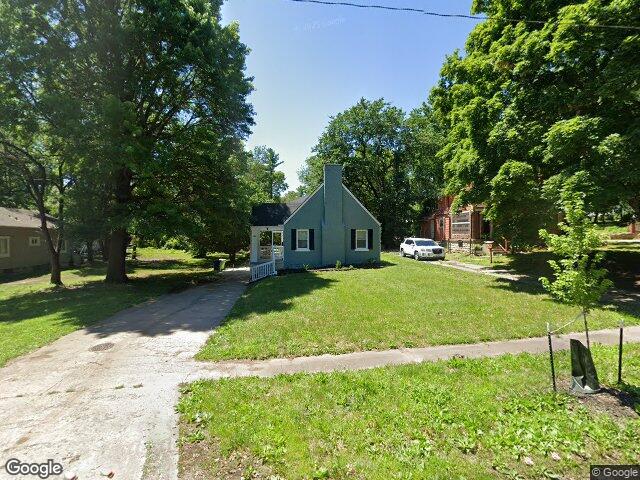 1425 e 77th ter, kansas city,  MO 64131