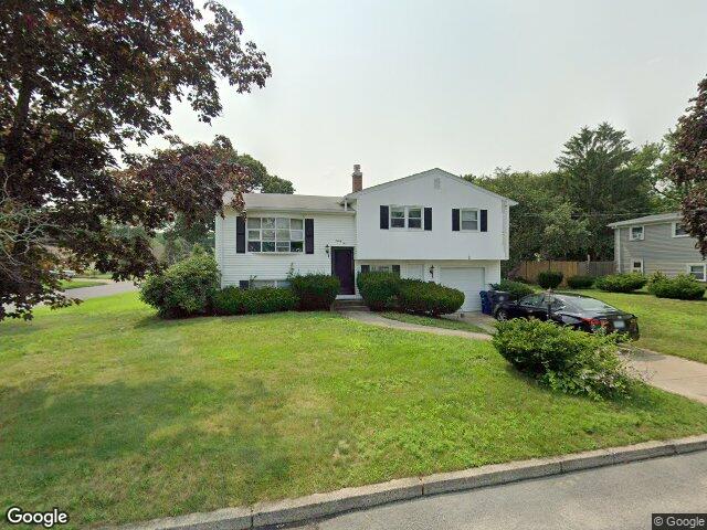 95 kerri lyn rd, warwick,  RI 02889