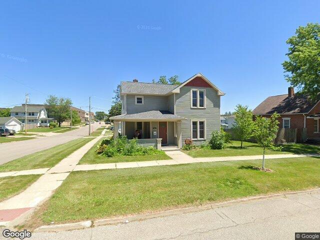 387 11th st, marion,  IA 52302