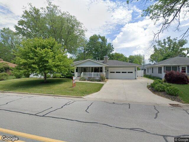 913 monroe blvd, south haven,  MI 49090