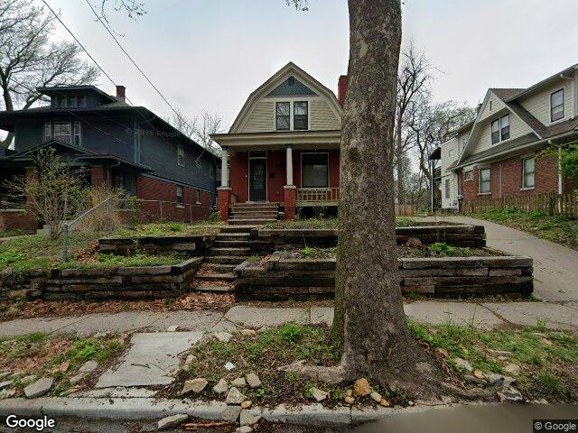 904 e 41st st, kansas city,  MO 64110