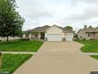 850 hemlock ct, robins,  IA 52328