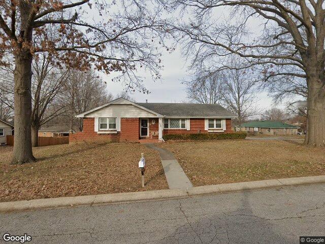 112 helen st, excelsior springs,  MO 64024