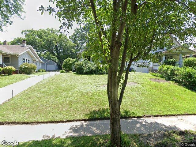 1935 8th ave se, cedar rapids,  IA 52403