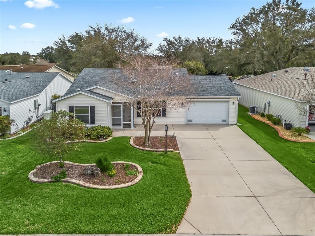 893 halstead ter, the villages,  FL 32162