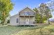250 vanderbilt st, fairfax,  IA 52228