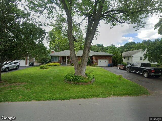 39 miles standish rd, schenectady,  NY 12306