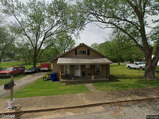 509 n cedar st, gleason,  TN 38229