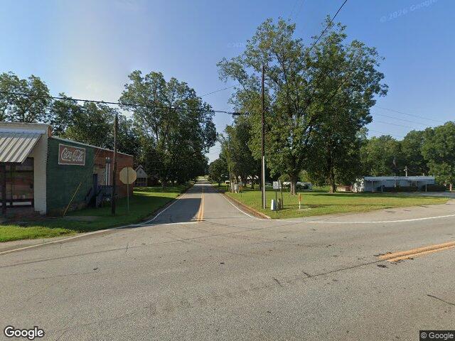 5 the rock rd, thomaston,  GA 30285