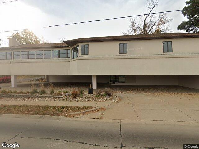 2875 mt vernon, cedar rapids,  IA 52403