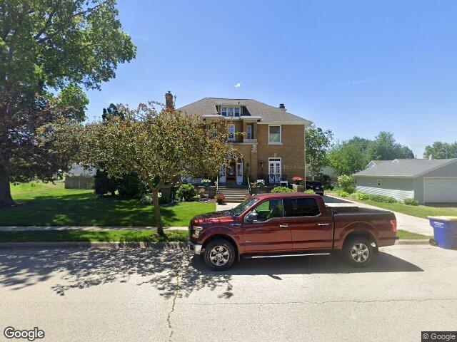 215 e market st, lisbon,  IA 52253