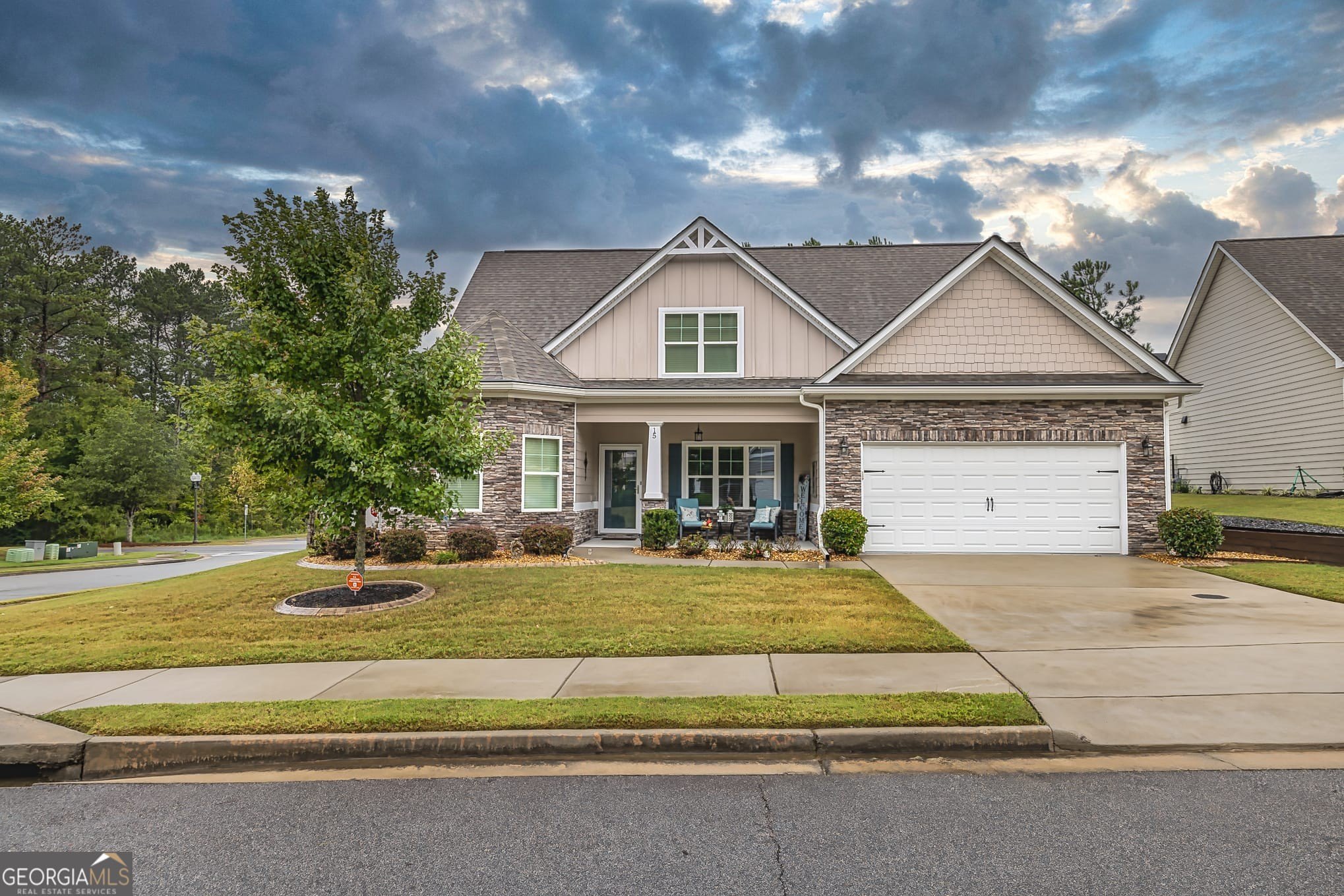 15 delaware way, newnan,  GA 30265