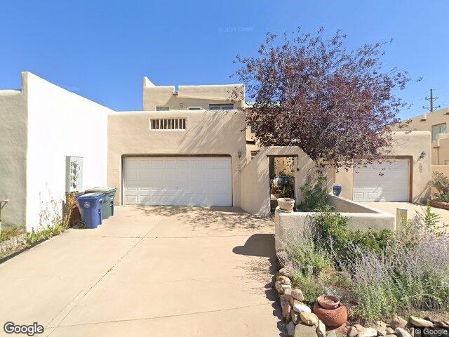 3260 la paz ln, santa fe,  NM 87507