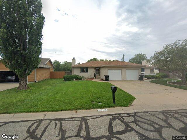 2406 village ln, salina,  KS 67401