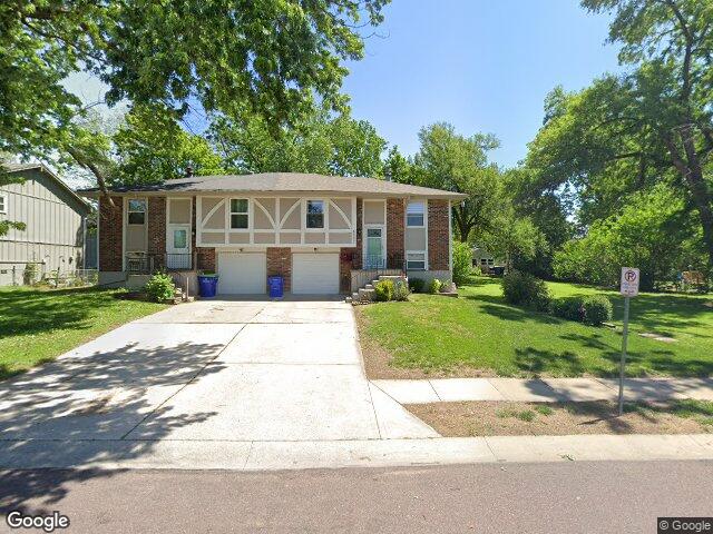 8507 grandview ave, overland park,  KS 66212