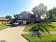 9017 crescent ct, kansas city,  MO 64138