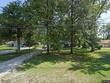 8005 harris ave, raytown,  MO 64138