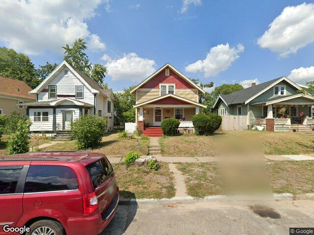 1524 7th ave se, cedar rapids,  IA 52403