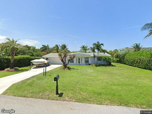 1385 ne hilltop st, jensen beach,  FL 34957