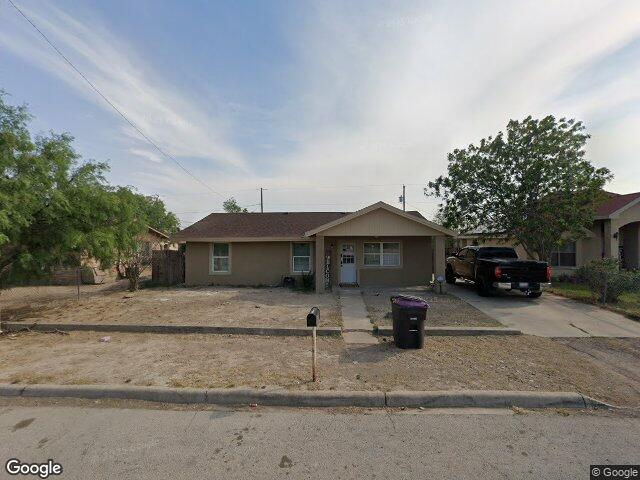 1328 mirasol dr, eagle pass,  TX 78852