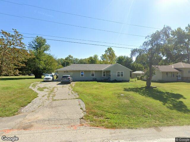 8721 elm ave, raytown,  MO 64138