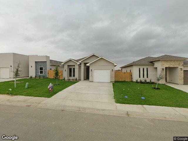 1428 los estribos dr, laredo,  TX 78043
