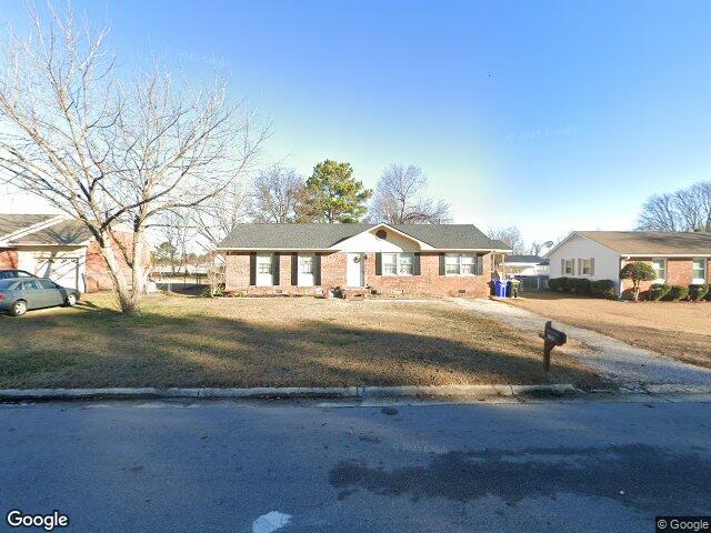 1120 w pope st, benson,  NC 27504