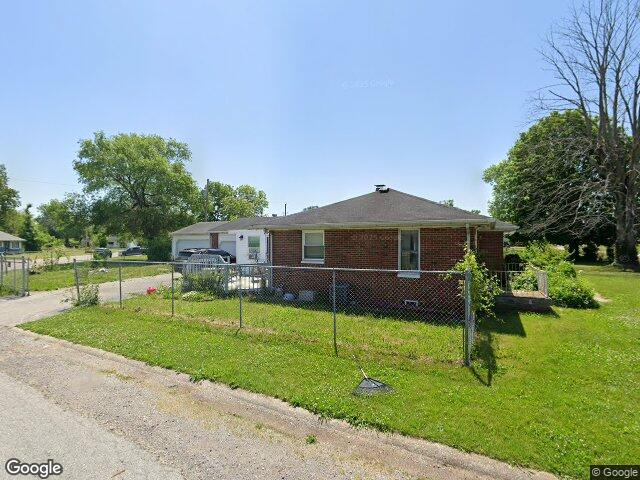 6801 lake dr, east saint louis,  IL 62203