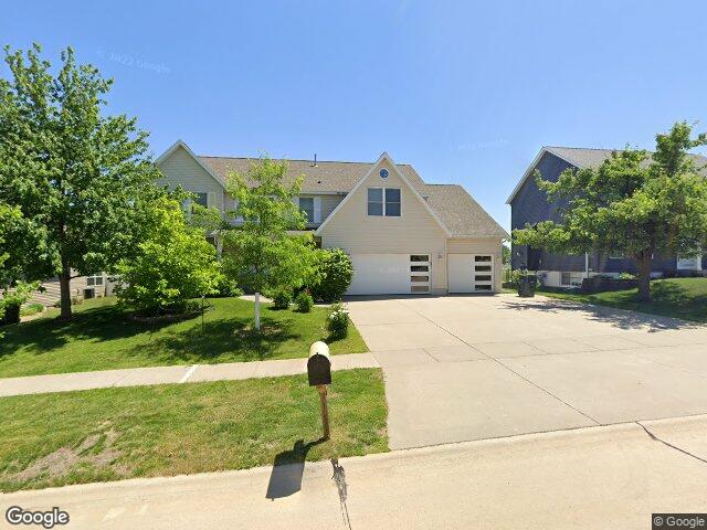 415 westridge dr sw, cedar rapids,  IA 52404