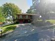 724 se shamrock ln, blue springs,  MO 64014