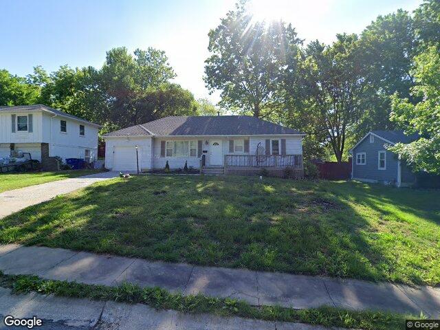 8805 grandview st, overland park,  KS 66212