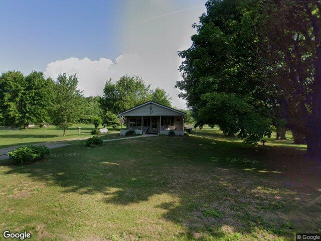 52466 28th ave, bangor,  MI 49013