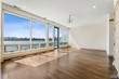 9 somerset ln, edgewater,  NJ 07020