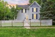 402 3rd st nw, mount vernon,  IA 52314