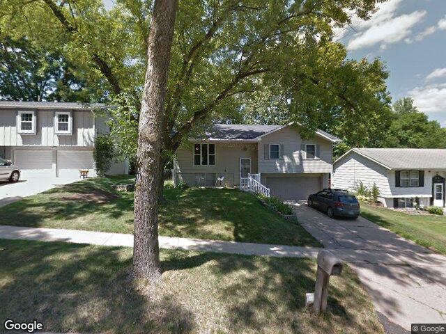 172 brentwood dr ne, cedar rapids,  IA 52402