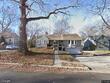 4900 ne park ln, kansas city,  MO 64118