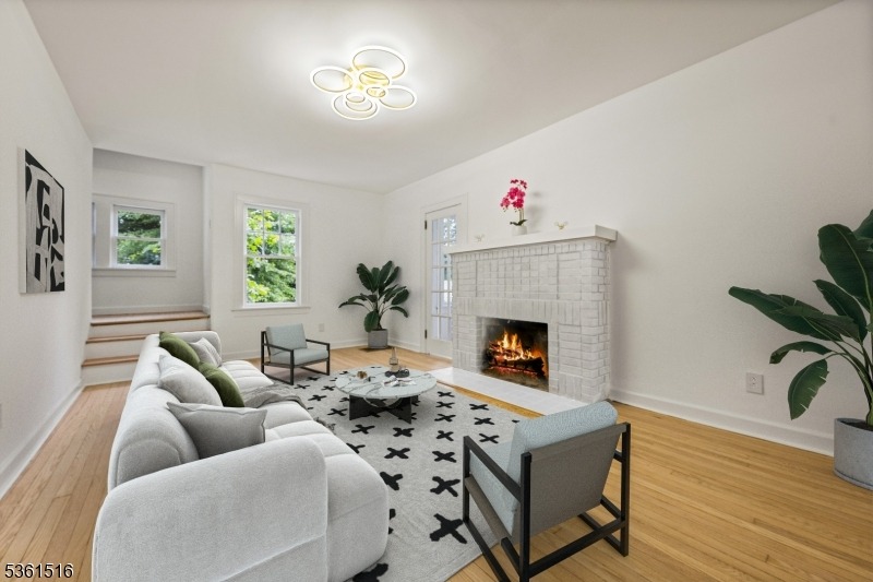 41 oakland ave, westwood,  NJ 07675