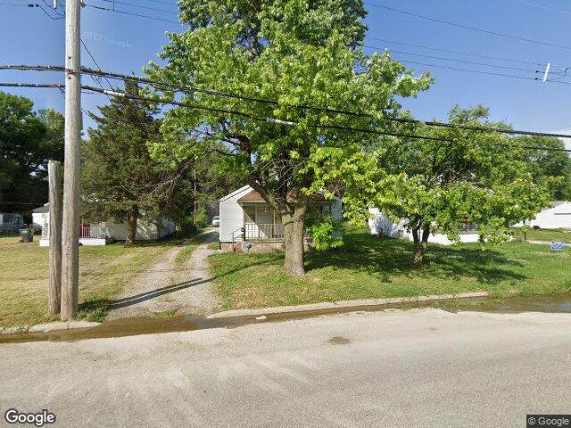 779 mildred ave unit &
                                ,Unit Unit &, east saint louis,  IL 62206