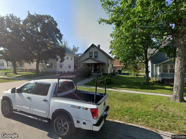 308 34th st ne, cedar rapids,  IA 52402