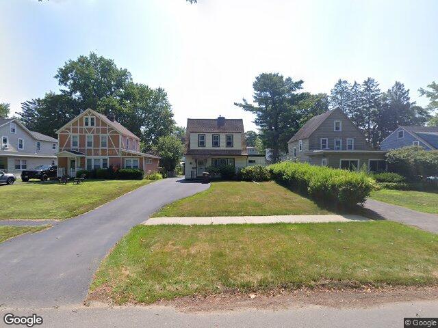 1134 n country club dr, schenectady,  NY 12309